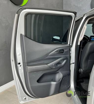 FIAT TITANO 2.2 TURBO DIESEL VOLCANO 4X4 AT6 FIAT TITANO 2.2 TURBO DIESEL VOLCANO 4X4 AT6